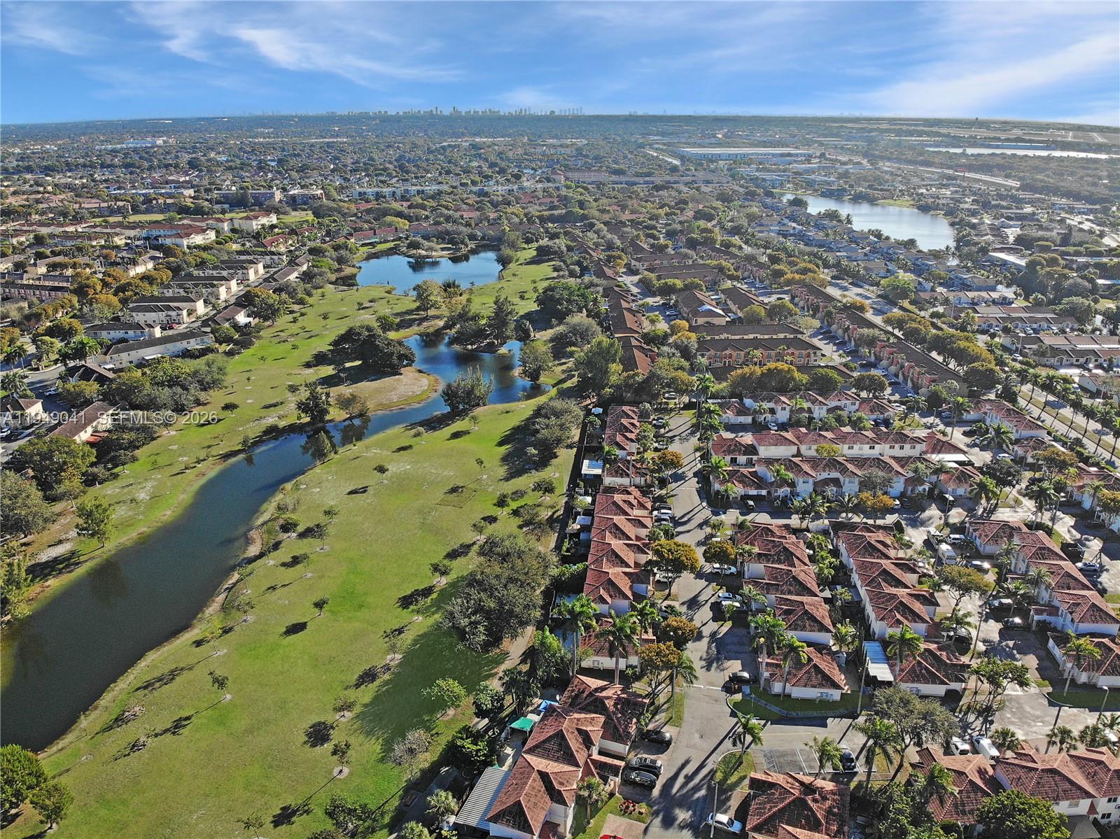 BELLA COLINA CONDO - Residential