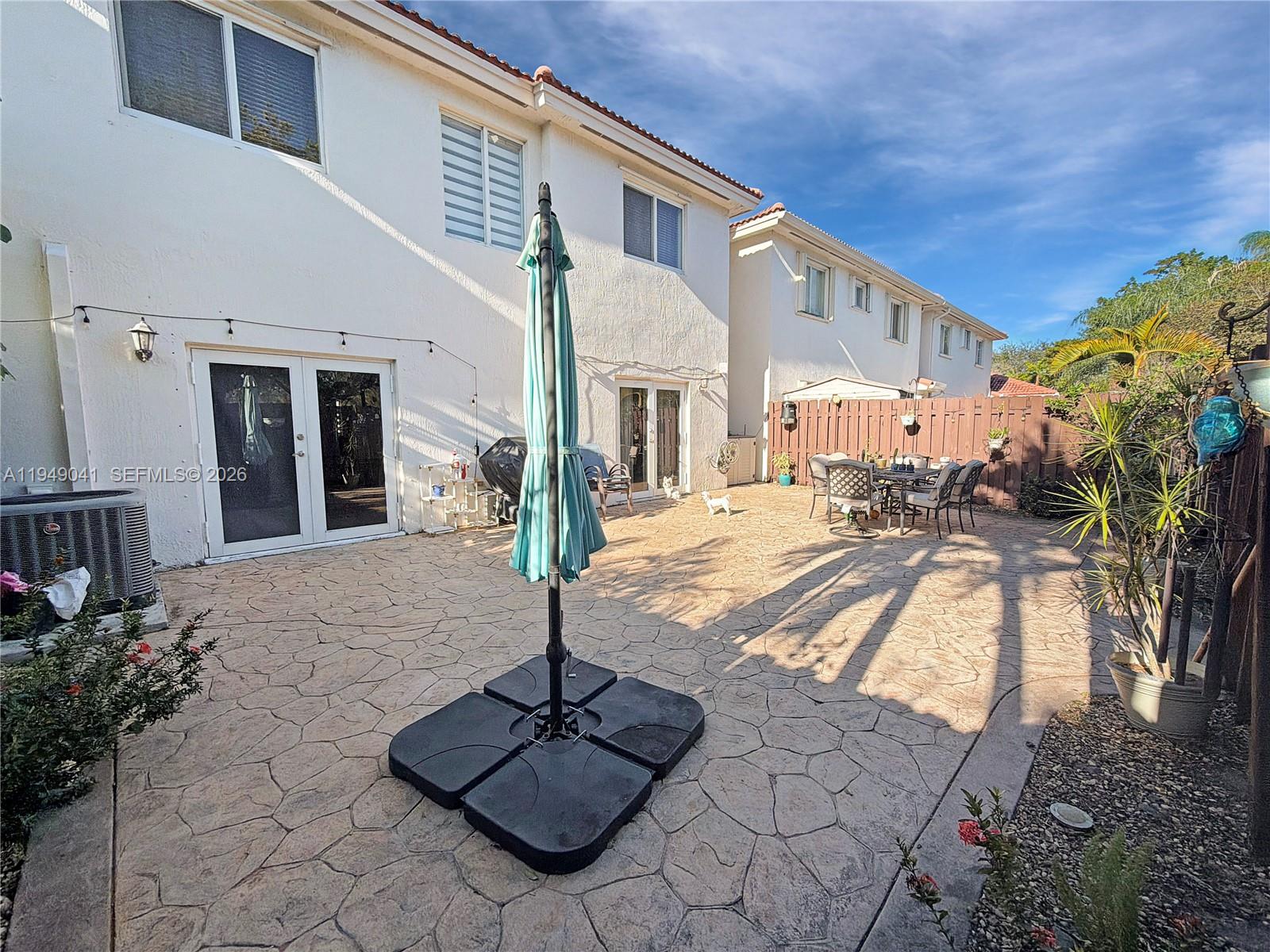 BELLA COLINA CONDO - Residential