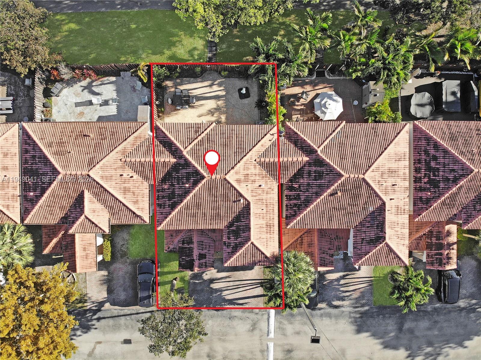 BELLA COLINA CONDO - Residential