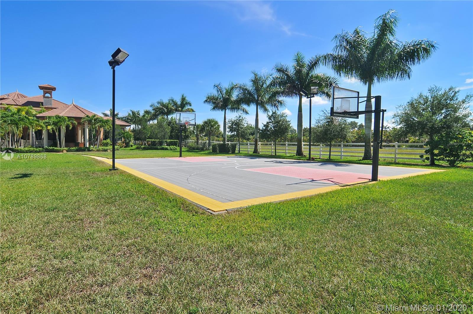 LANDMARK RANCH ESTATES - Residential