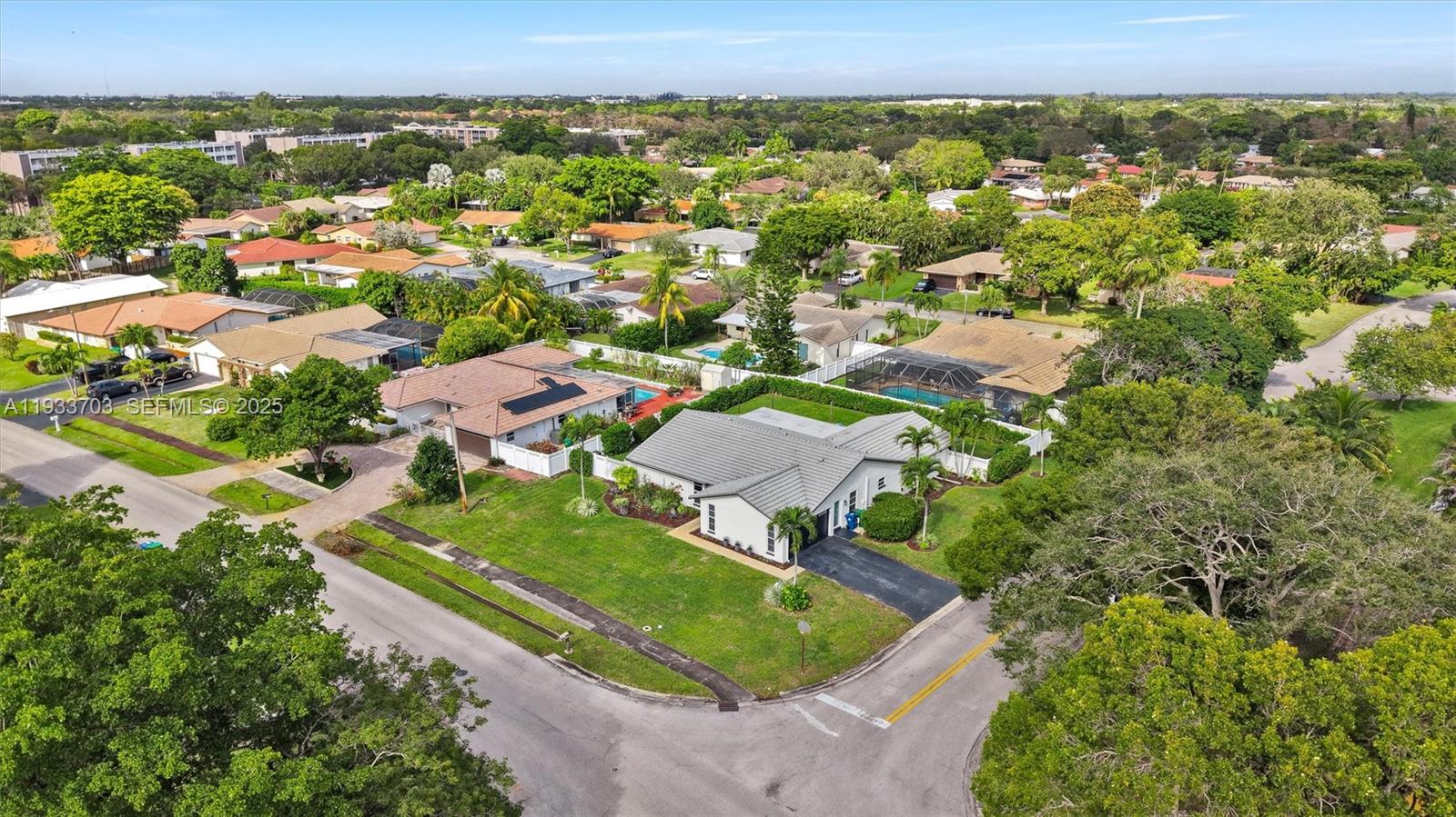 RAMBLEWOOD SOUTH - Residential