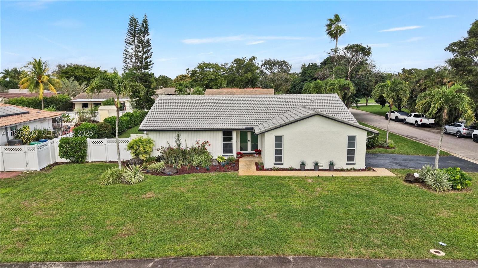 RAMBLEWOOD SOUTH - Residential