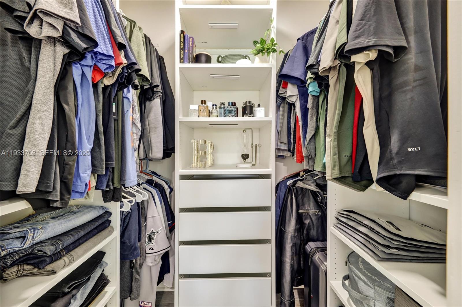 RAMBLEWOOD SOUTH - Residential