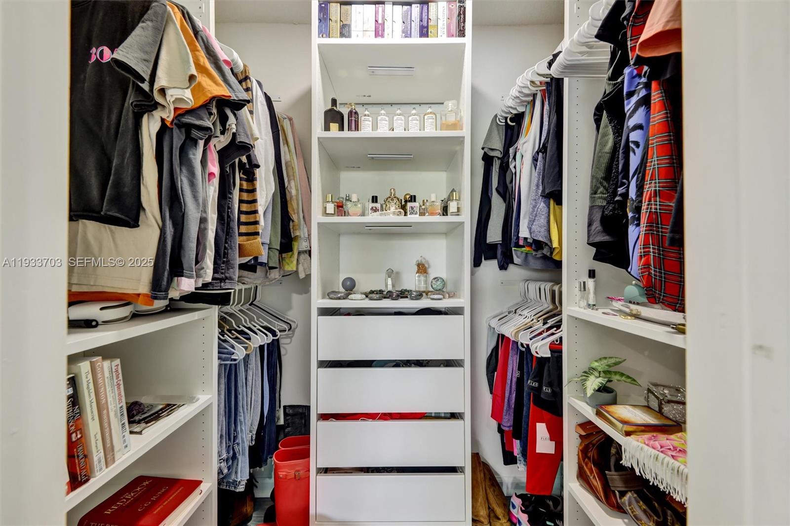 RAMBLEWOOD SOUTH - Residential