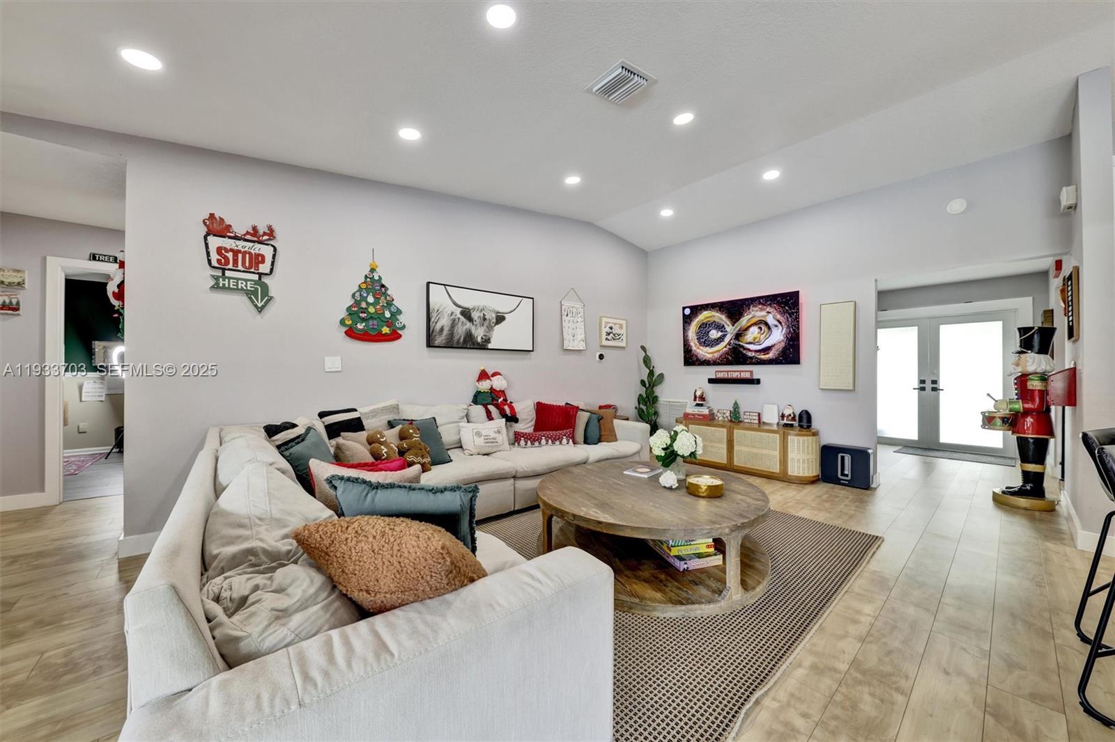 RAMBLEWOOD SOUTH - Residential