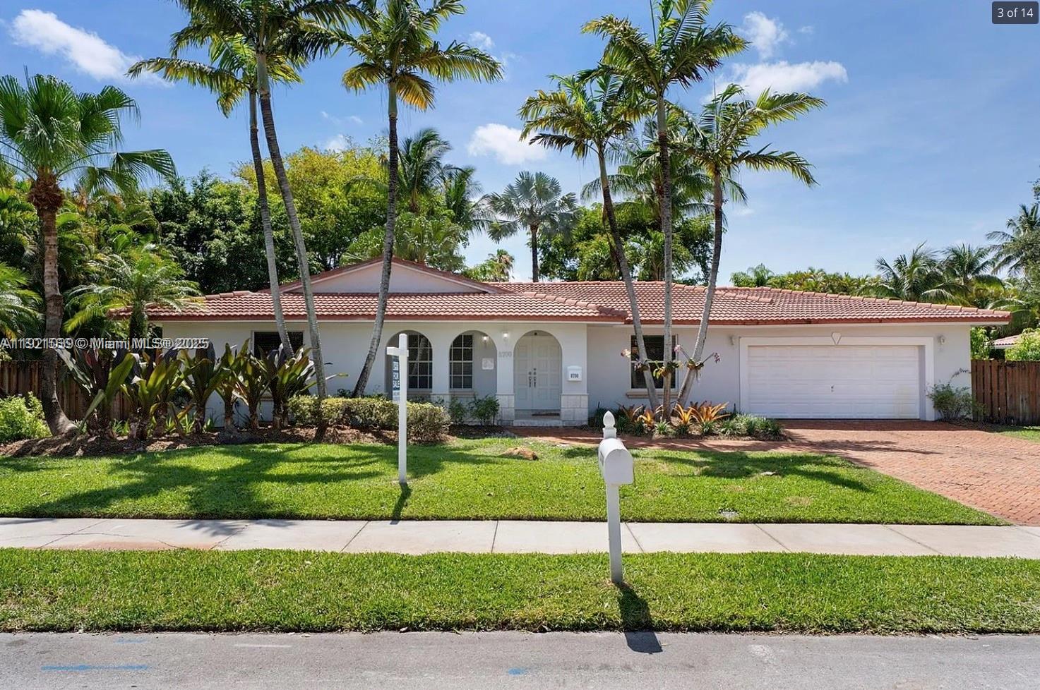 CASTANEIRA ESTATES - Residential Lease