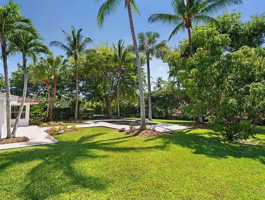 Amazing opportunity to rent a 3,000 sq ft home on a large 21,000 sq ft lot in North Pinecrest. One-story home located on a quiet, one-block street on the south side of Snapper Creek. 3 bedrooms / 3 baths with a 2-car garage. The backyard is the perfect oasis to enjoy the best of Florida living, featuring a great pool area. The open floor plan offers a large kitchen with a counter bar overlooking the living room areas. Large primary bedroom with built-in closets. Just blocks from Gulliver High School and minutes to South Miami and the University of Miami. (Showings start Dec 4th).