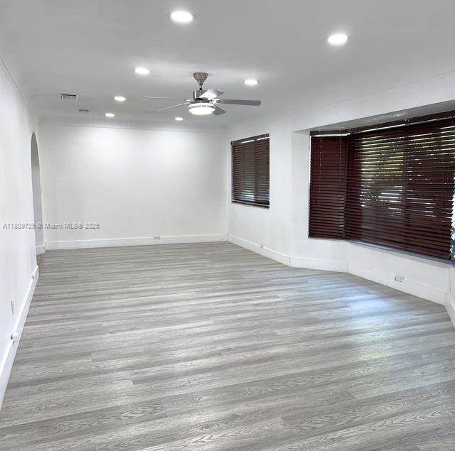 BREEZESWEPT PARK ESTATES - Residential