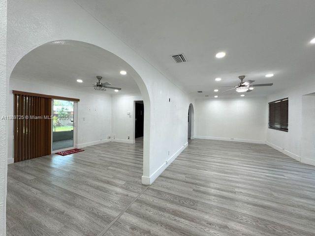 BREEZESWEPT PARK ESTATES - Residential