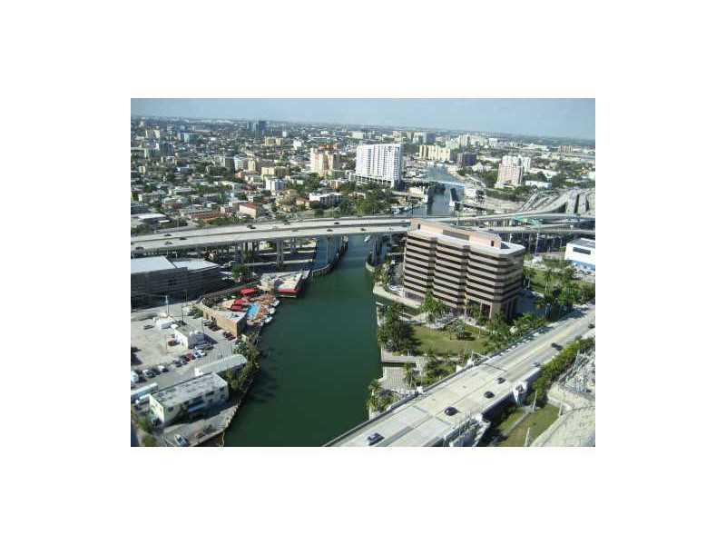 LATITUDE ON THE RIVER - Residential Lease