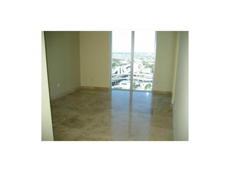 LATITUDE ON THE RIVER - Residential Lease