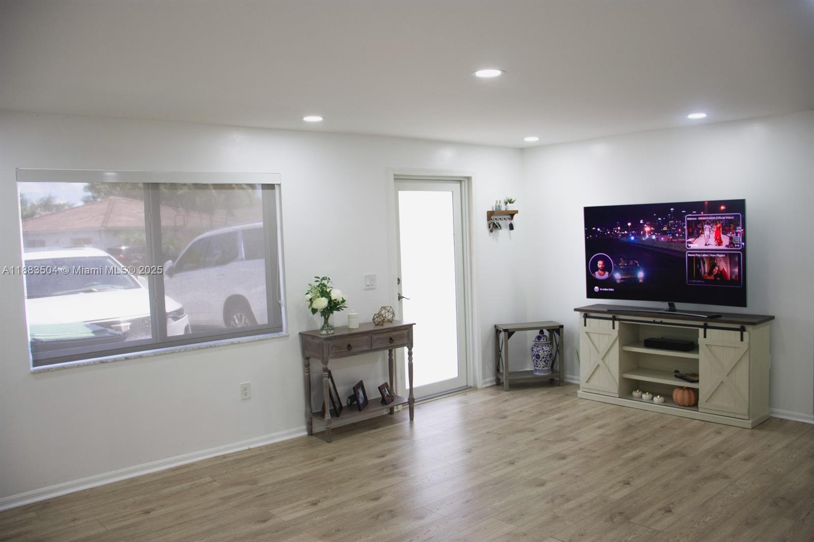 CEDAR CREEK - Residential Lease