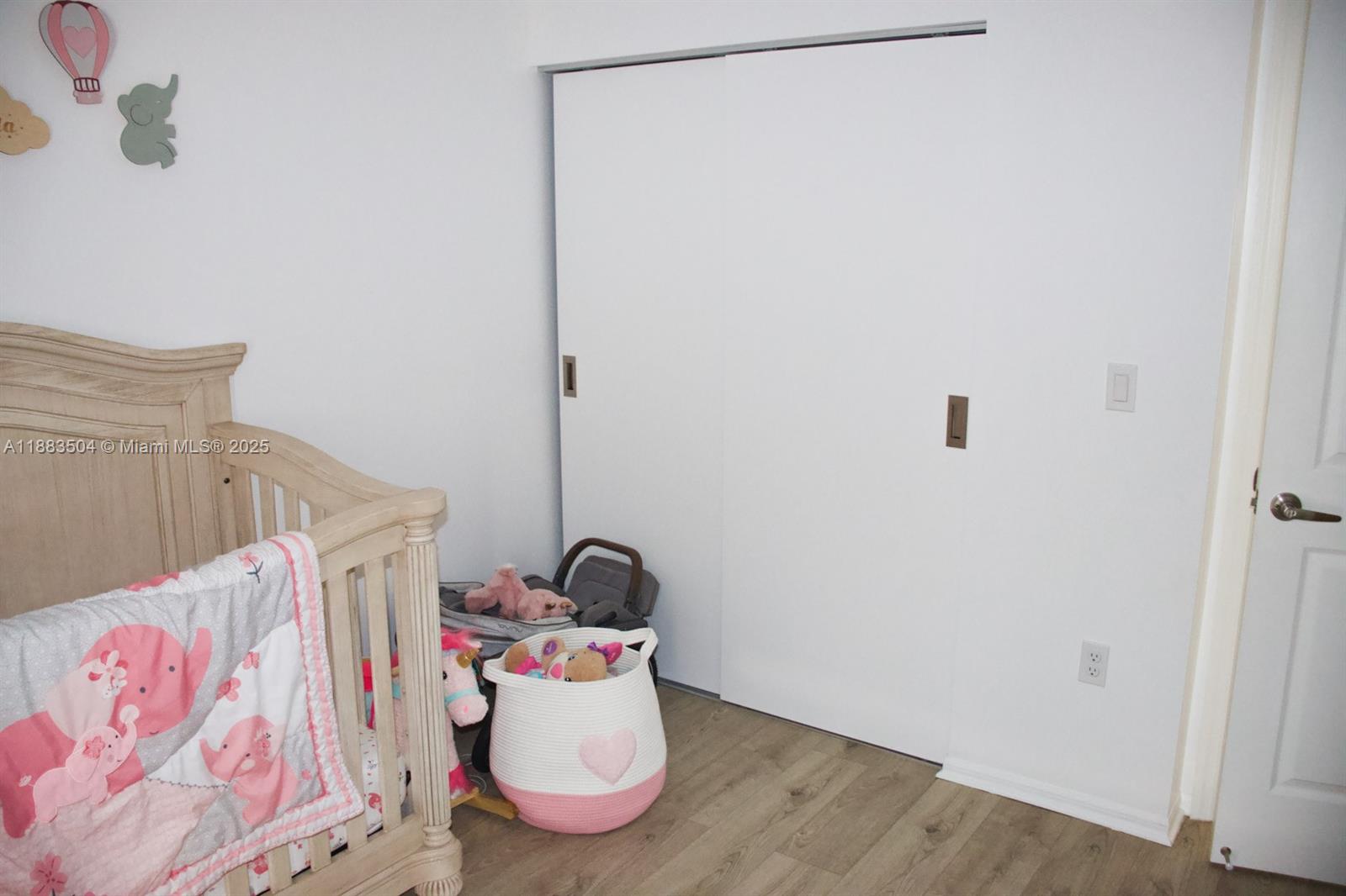 CEDAR CREEK - Residential Lease