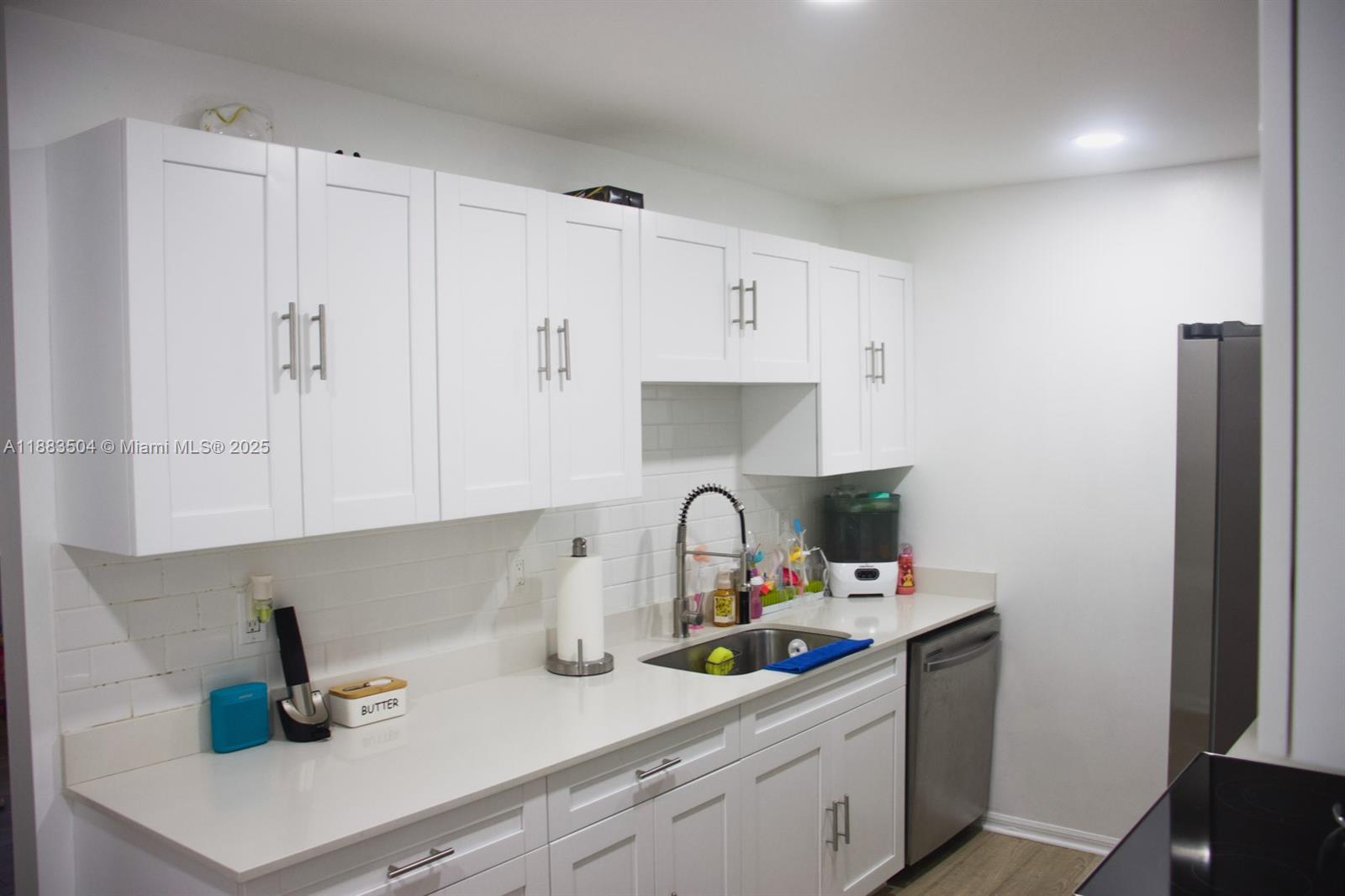 CEDAR CREEK - Residential Lease