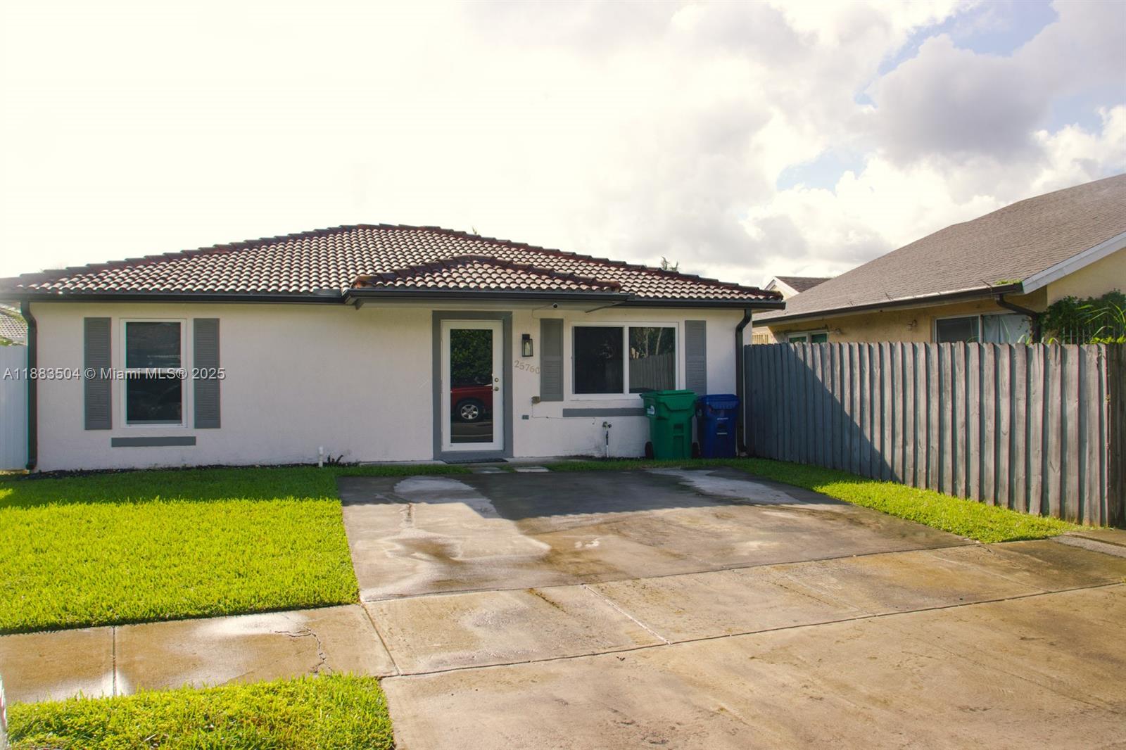 CEDAR CREEK - Residential Lease