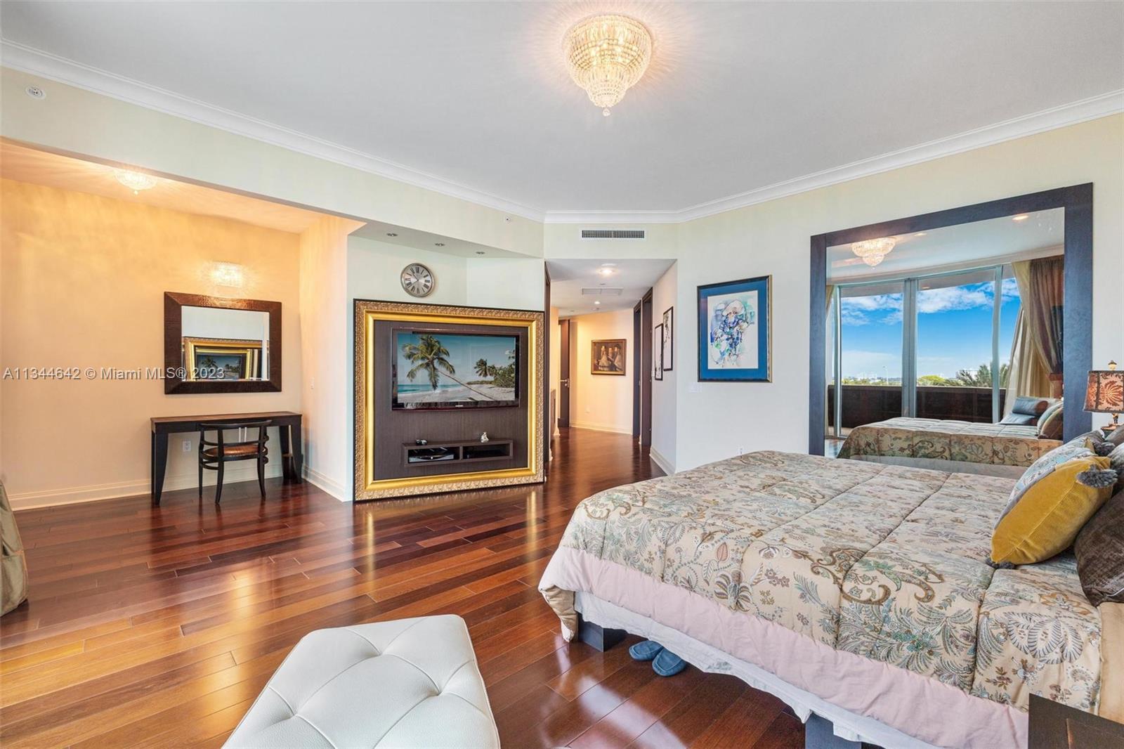 10295 COLLINS AVE RESDNTA - Residential