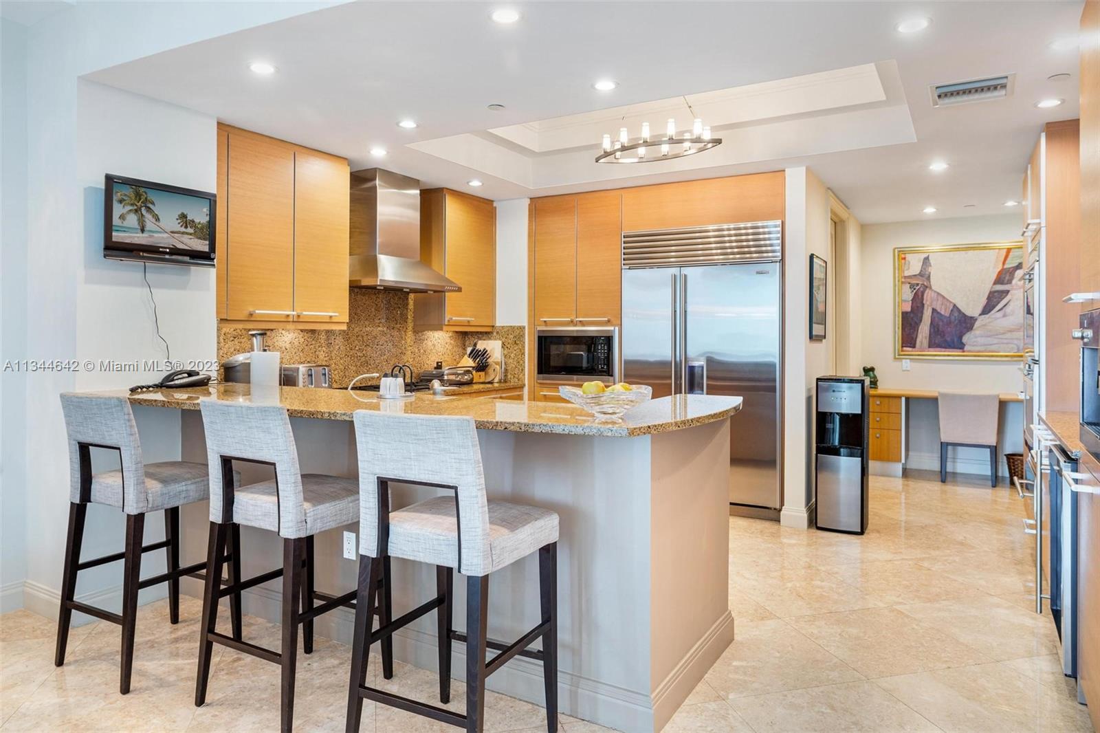 10295 COLLINS AVE RESDNTA - Residential