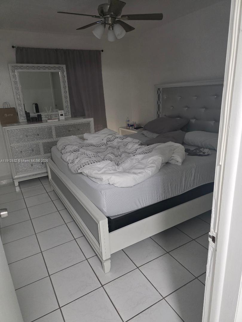 HIALEAH 9TH ADDN - Residential Lease