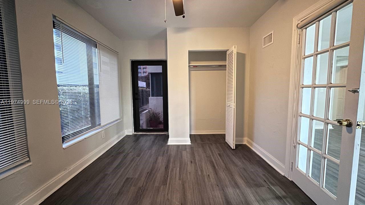 BRICKELL ESTATES - Residential Lease