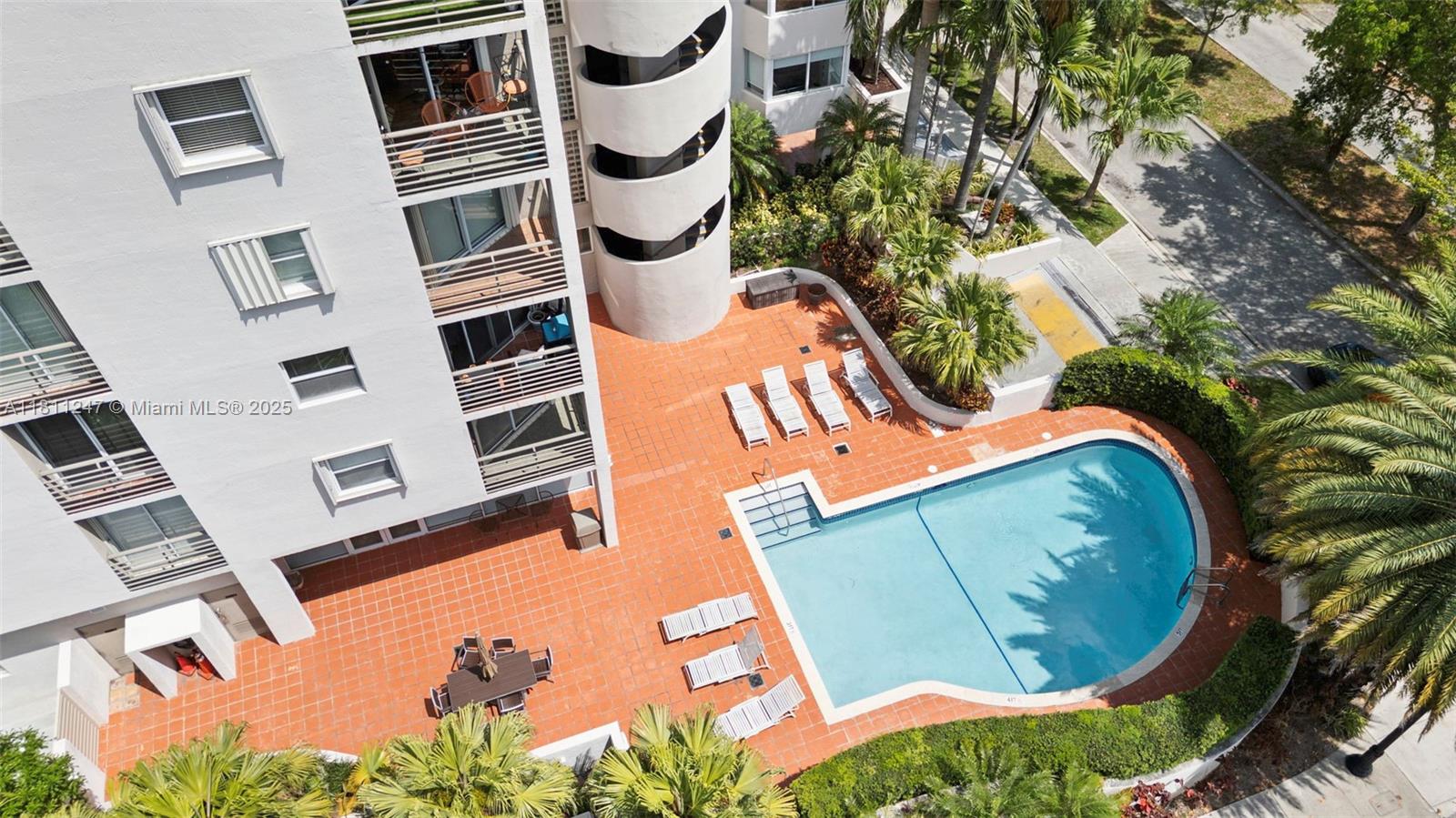 2400 Sw 3rd Ave 606, Miami, Broward County, Florida - 1 Bedrooms  
1 Bathrooms - 