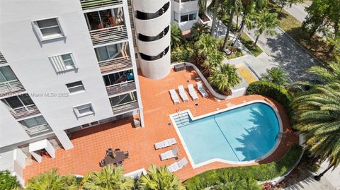 2400 SW 3rd Ave 606 Miami FL 33129