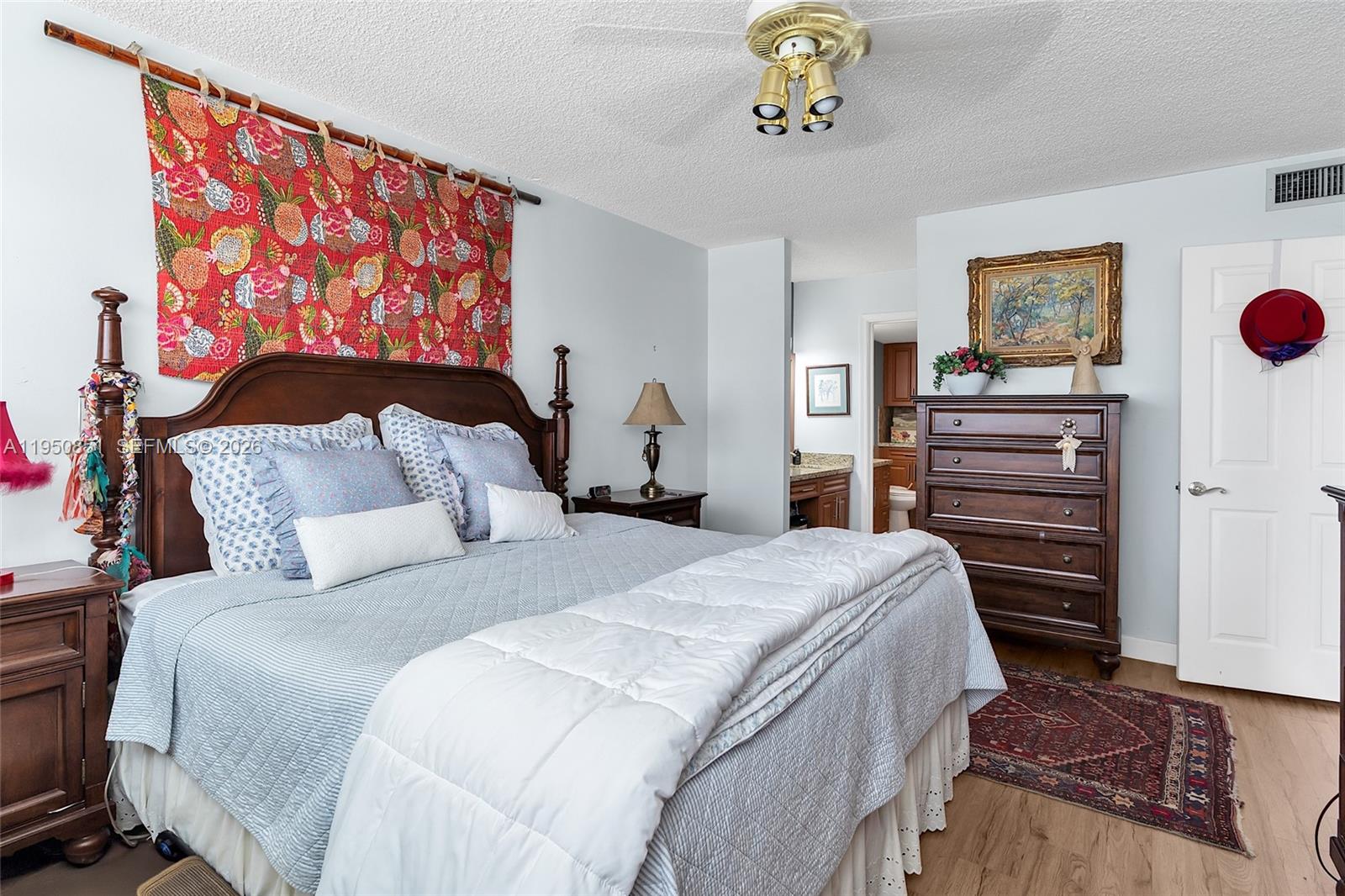 SUNRISE LAKES 190 CONDO - Residential