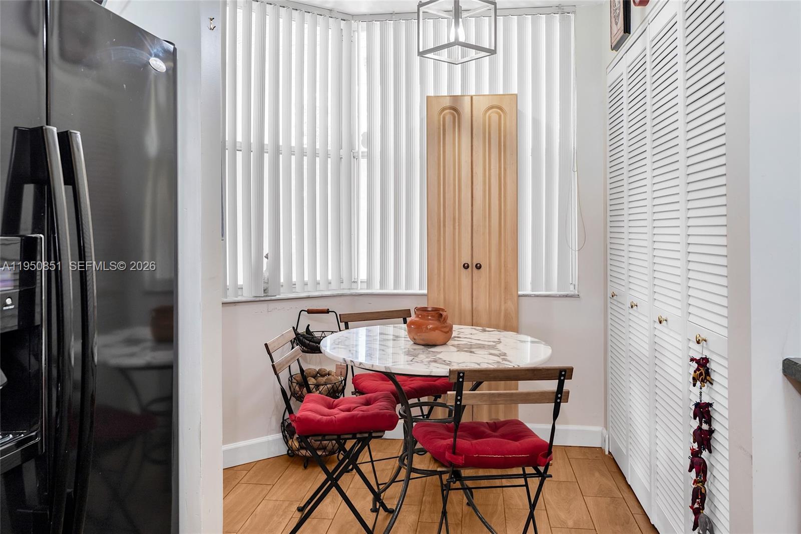 SUNRISE LAKES 190 CONDO - Residential