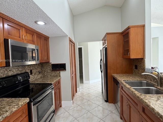 Cross Creek 1 - Residential