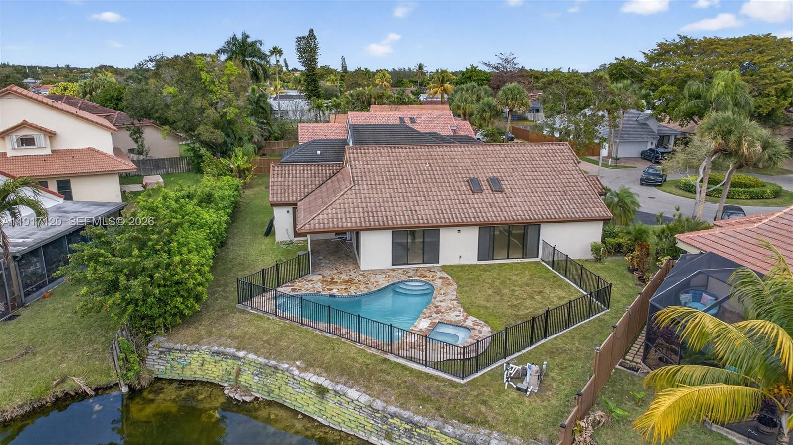 Cross Creek - Residential