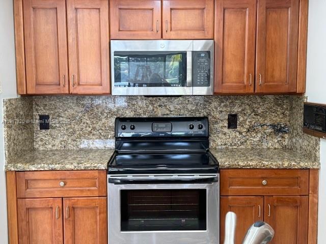 Cross Creek 1 - Residential