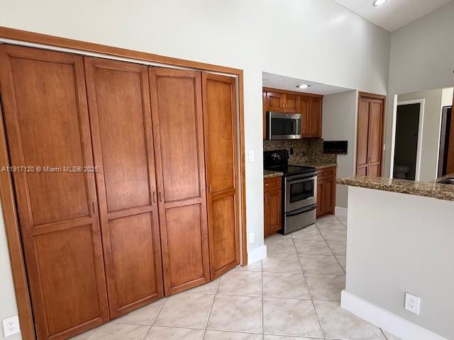 Cross Creek 1 - Residential