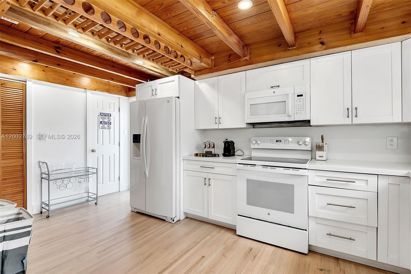 COLLINGWOOD - Residential Lease