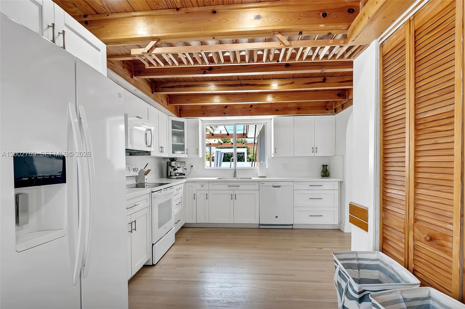 COLLINGWOOD - Residential Lease