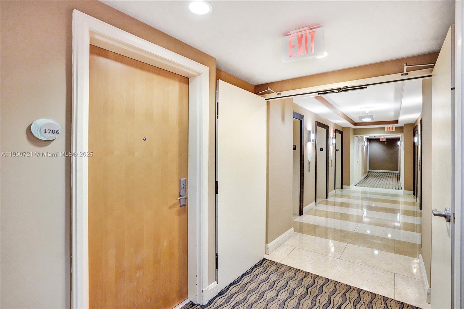 VIZCAYNE SOUTH CONDO - Residential