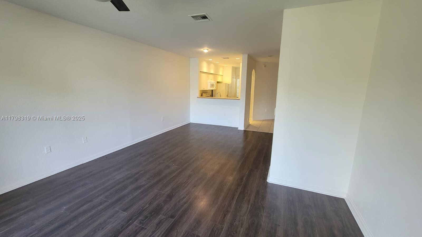 MURANO AT HAMPTON PK NO 6 - Residential