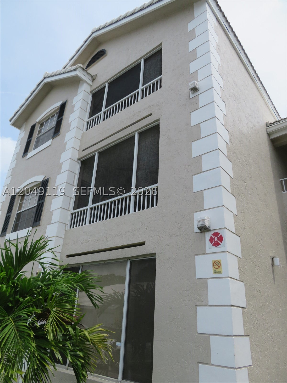 Undisclosed Address #A12049119, Oakland Park FL 33309