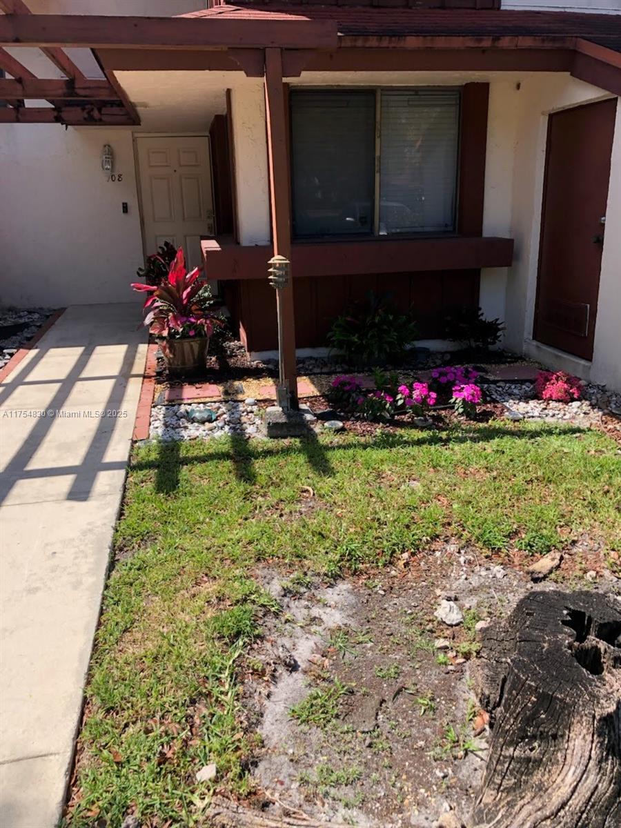 Property for Sale at 600 Nw 210th St 108-28, Miami Gardens, Broward County, Florida - Bedrooms: 3 
Bathrooms: 3  - $325,000
