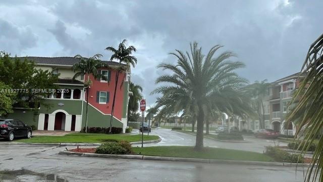 PROMENADE SHORES AT DORAL - Residential