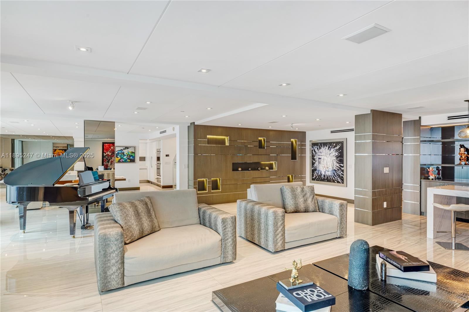 THE PENINSULA II CONDO - Residential