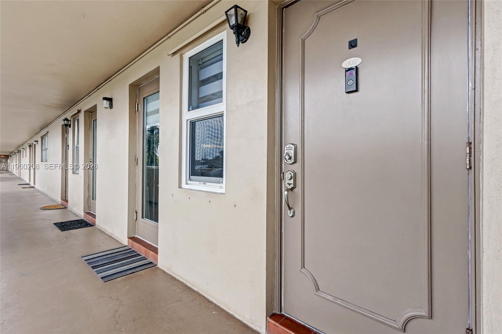 HILLCREST COUNTRY CLUB AP - Residential