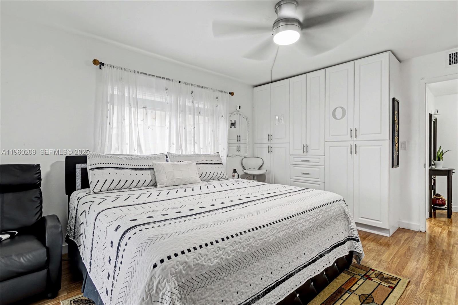 HILLCREST COUNTRY CLUB AP - Residential