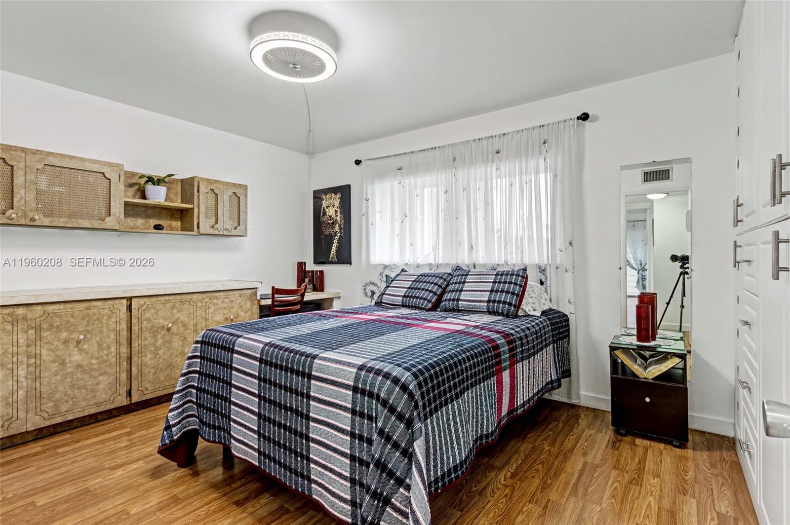 HILLCREST COUNTRY CLUB AP - Residential