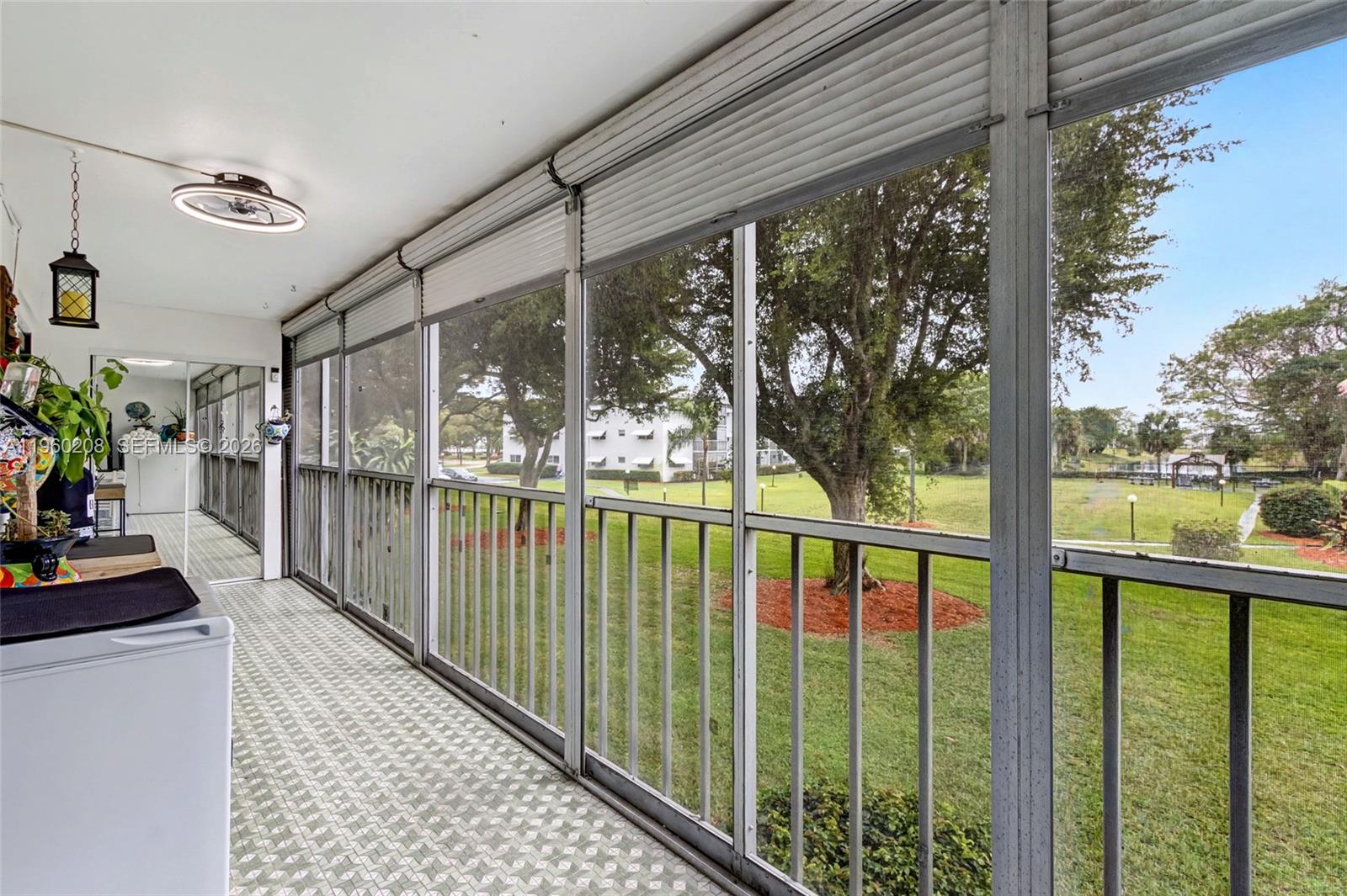 HILLCREST COUNTRY CLUB AP - Residential