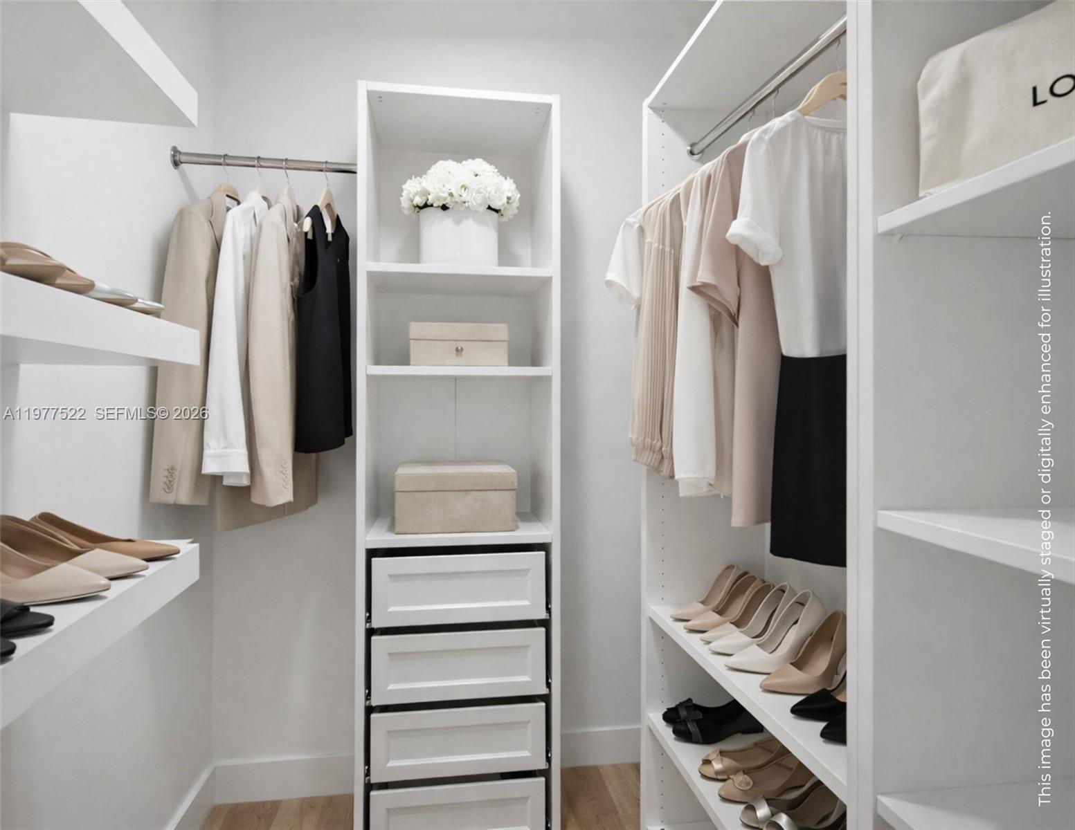 FRENCH VILLAGE IN THE GRO - Residential