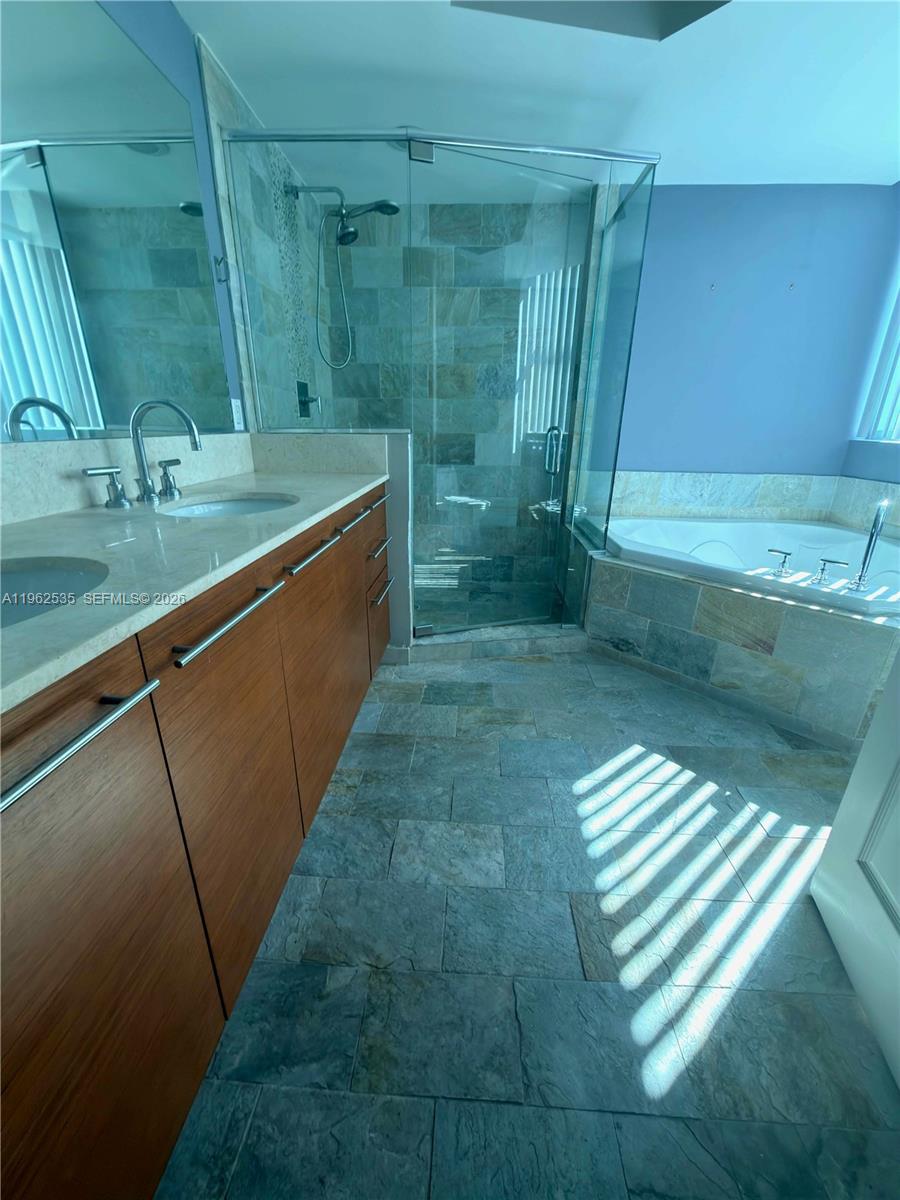 TAO SAWGRASS CONDOMINIUM - Residential