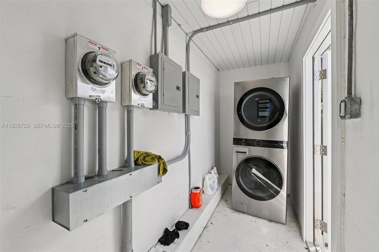 TRAIL GRANADA ADDN - Residential Lease