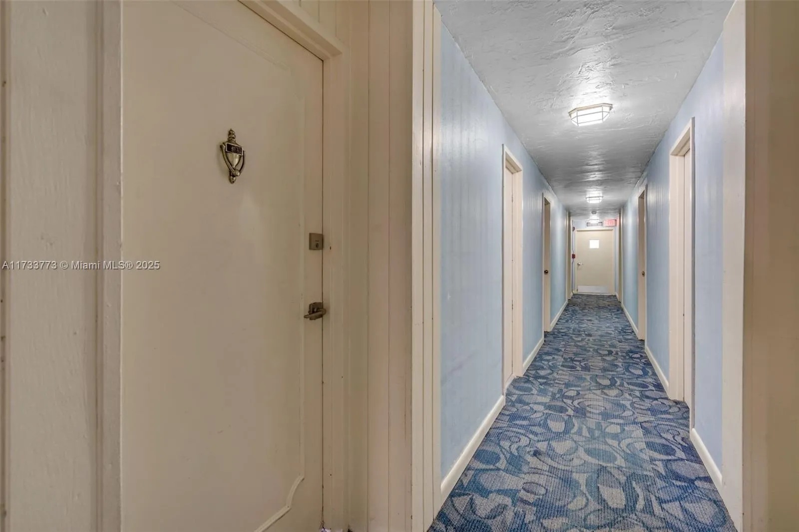 Coral Gables, Florida 33146, United States, 1 Bedroom Bedrooms, ,1 BathroomBathrooms,Residential,Pending,12709