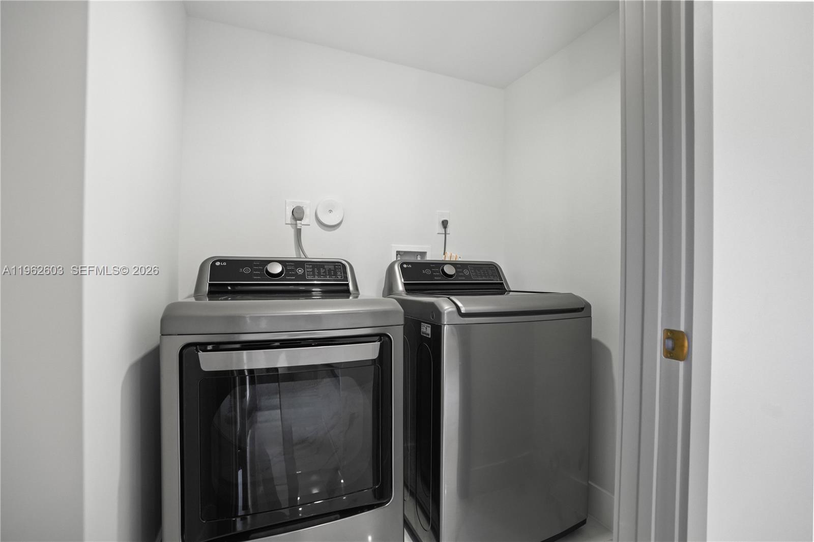 MELROSE PARK SEC 8 - Residential