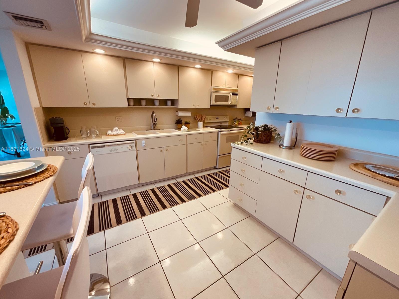 SEA RANCH CLUB CONDO - Residential