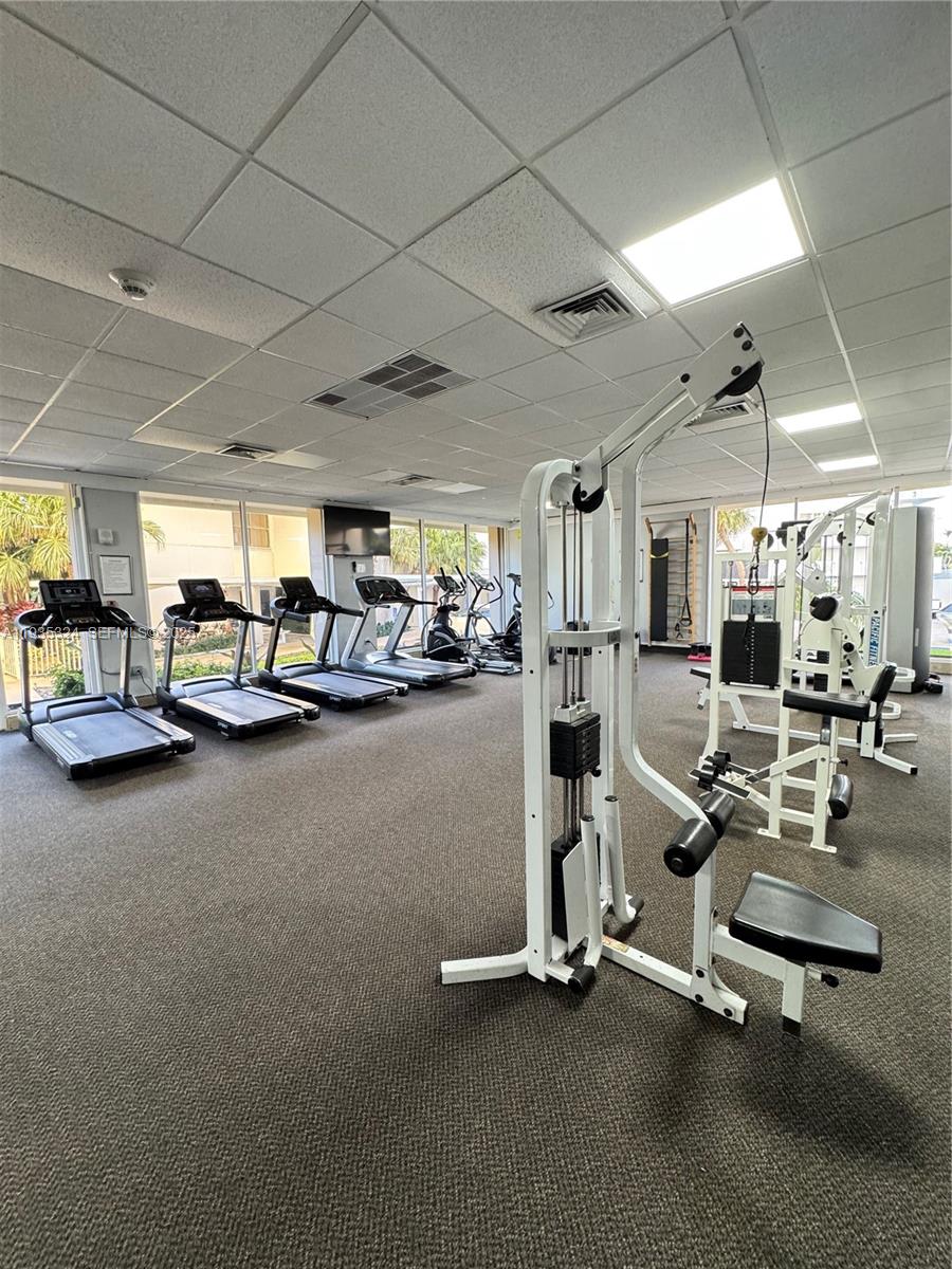 ARLEN HOUSE CONDO - Residential